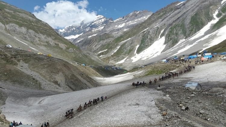 Day 05: Proceed from Srinagar to Pahalgam (90 km-03 hours)