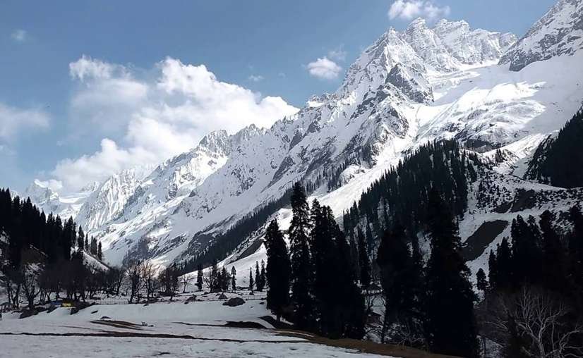 Day 04: Proceed from Sonmarg to Srinagar (90 km-03 hours)