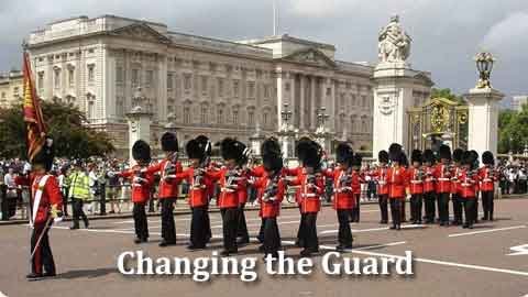 Change of the Guard Royal Walk