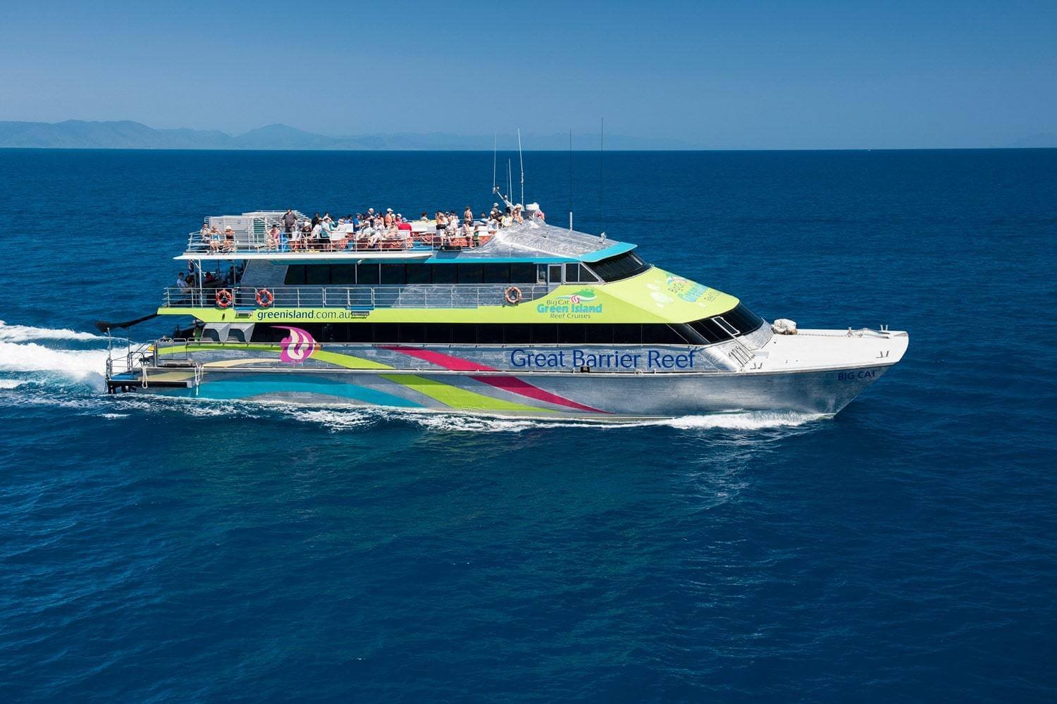 FDBC PAK 4 with Transfers from Cairns - FULL DAY GREEN ISLAND REEF CRUISE